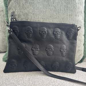 NWT IO Pelle Italian Leather Skull Embossed Crossbody Pouch Bag